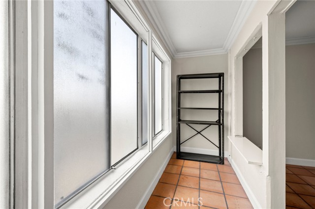 1187 E 3rd Street, Long Beach CA: https://media.crmls.org/medias/c29eeac7-995e-451a-8fbc-9ac26461eb89.jpg