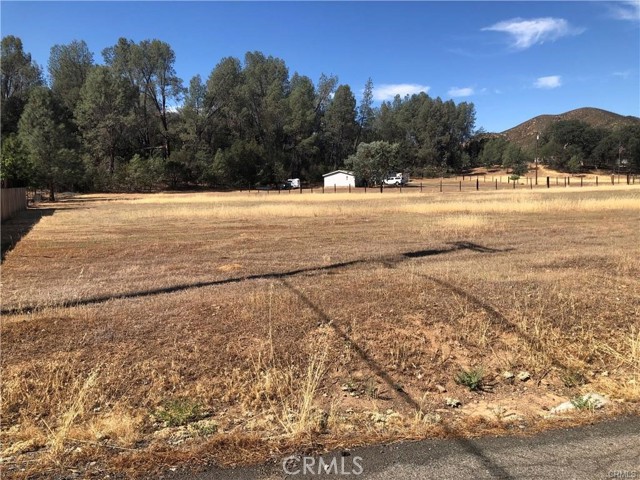 3025 Spring Valley Rd, Clearlake Oaks, CA 95423