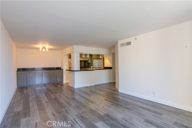 Detail Gallery Image 8 of 27 For 600 W 9th #1114,  Los Angeles,  CA 90015 - 2 Beds | 2 Baths