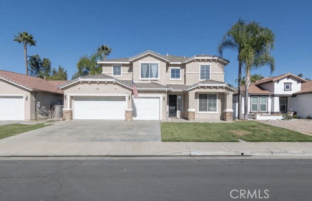 Detail Gallery Image 2 of 19 For 36616 Chantecler, Winchester,  CA 92596 - 5 Beds | 3 Baths