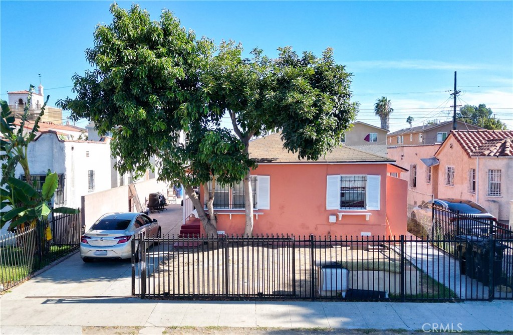 Triplex at 1214 W 85th Street