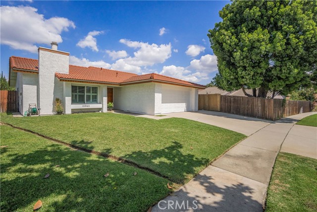 Detail Gallery Image 11 of 19 For 15945 La Ronda Cir, Hacienda Heights,  CA 91745 - 3 Beds | 2 Baths