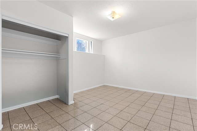 634 East Walnut photo 22