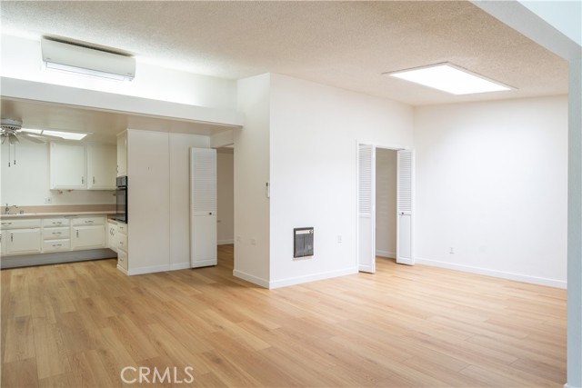 13520 El Dorado Drive, Seal Beach CA: https://media.crmls.org/medias/c2a1bc99-b913-4429-890a-a72c2a814faf.jpg
