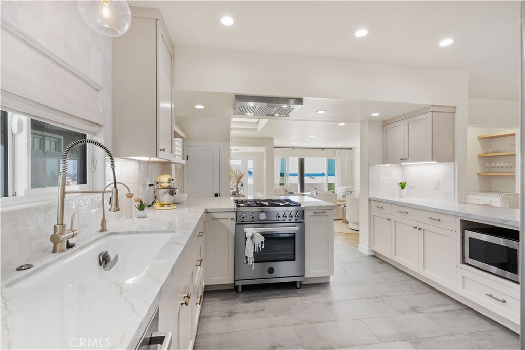 MLS #OC26051564 image #14