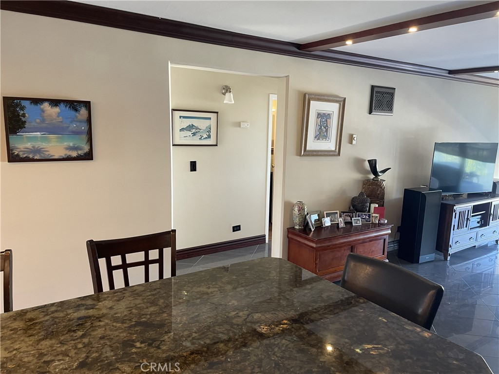 4944 Cass Street - photo 7