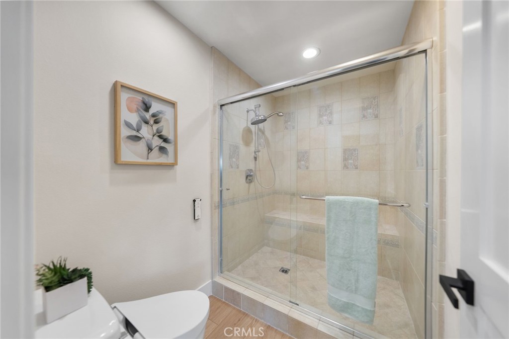 MLS #OC25269688 image #36