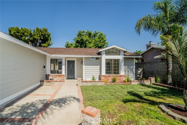 Detail Gallery Image 5 of 48 For 5822 Cassandra Dr, San Bernardino,  CA 92407 - 3 Beds | 2 Baths