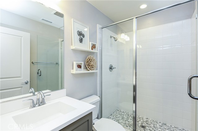 55 Fuchsia, Lake Forest CA: https://media.crmls.org/medias/c2a3479e-8803-4cb9-b9e1-1ee0cf79aefc.jpg
