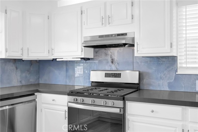 4382 Marion Avenue, Cypress CA: https://media.crmls.org/medias/c2a354e8-67c6-46f3-baf6-d5854a700ca7.jpg