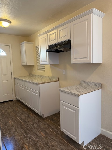 Detail Gallery Image 5 of 19 For 1318 Washington Avenue, Bakersfield,  CA 93308 - 3 Beds | 1/1 Baths