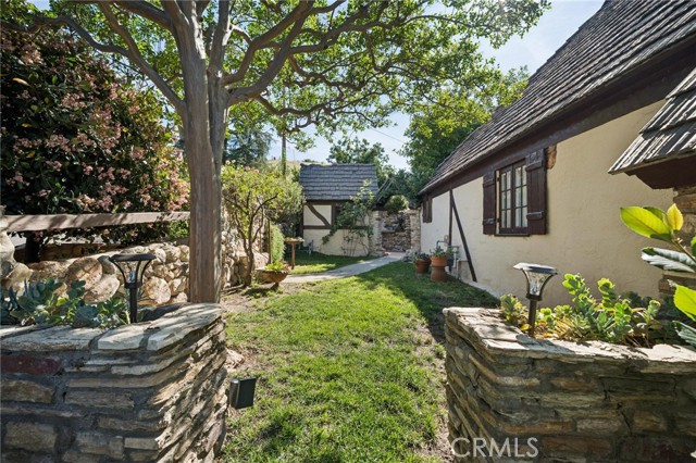 Detail Gallery Image 44 of 75 For 23021 8th St, Newhall,  CA 91321 - 2 Beds | 2 Baths