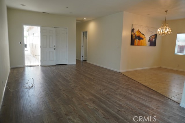 Detail Gallery Image 4 of 20 For 5611 Lemon, Long Beach,  CA 90805 - 3 Beds | 2 Baths