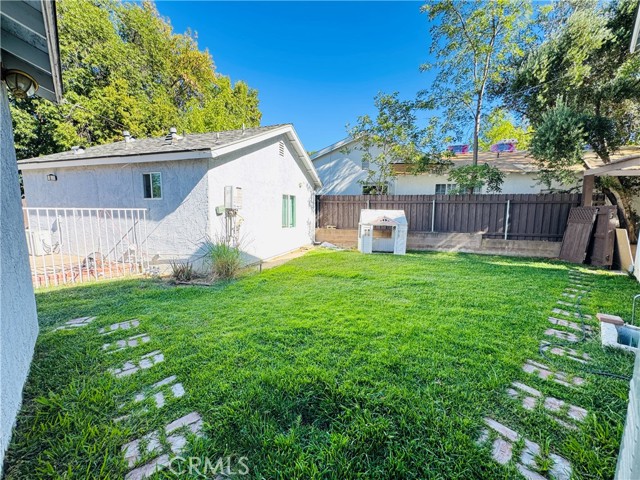Detail Gallery Image 27 of 30 For 10030 Ruffner Ave, North Hills,  CA 91343 - 5 Beds | 3 Baths