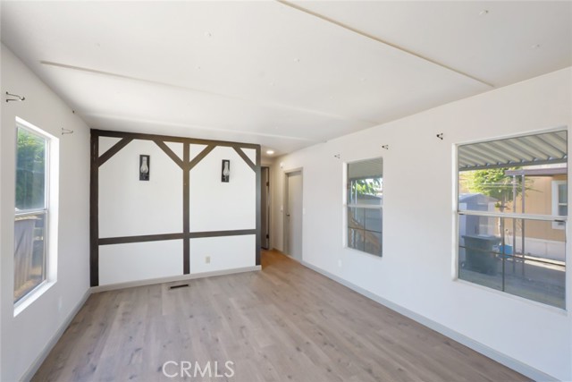 2499 E Gerard Ave, Merced CA: https://media.crmls.org/medias/c2a5c6d8-d997-4af0-80e8-82033a382d0b.jpg