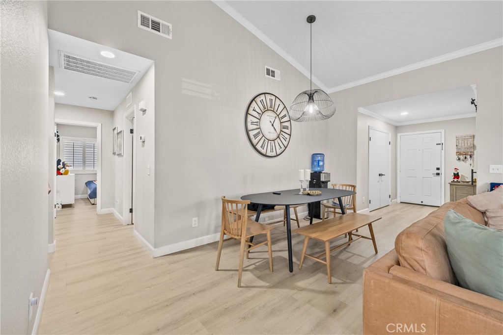 MLS #NP25279641 image #5