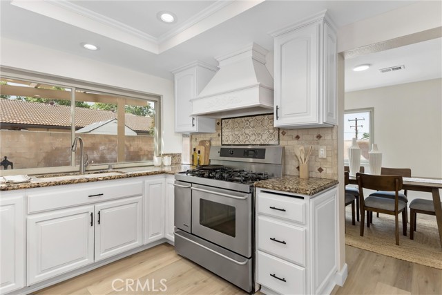 Detail Gallery Image 14 of 42 For 22799 De Soto, Grand Terrace,  CA 92313 - 4 Beds | 2/1 Baths