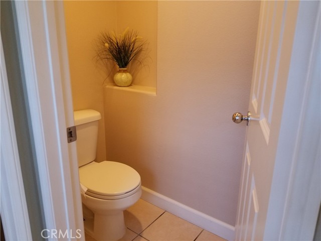 Detail Gallery Image 16 of 22 For 6 Avalon, Irvine,  CA 92602 - 3 Beds | 2/1 Baths