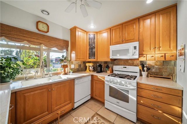 Detail Gallery Image 10 of 39 For 1799 Aspen Village Way, West Covina,  CA 91791 - 3 Beds | 2 Baths