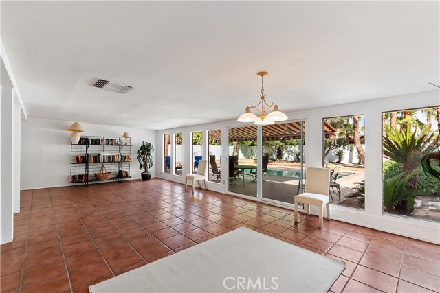 Living & Dining Room