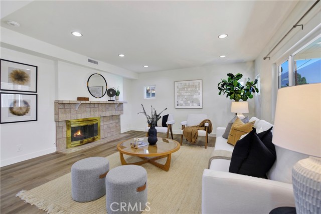 Detail Gallery Image 22 of 63 For 449 S Wellington, Orange,  CA 92869 - 5 Beds | 2/1 Baths