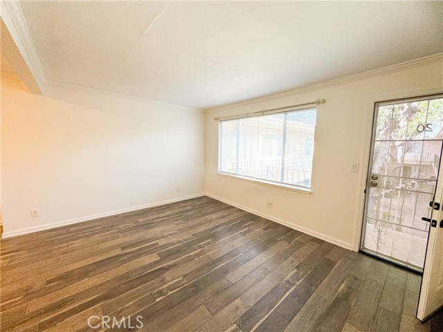 20954 Parthenia Street, Canoga Park CA: https://media.crmls.org/medias/c2a8237d-a504-49f8-9b88-4f442a03db97.jpg