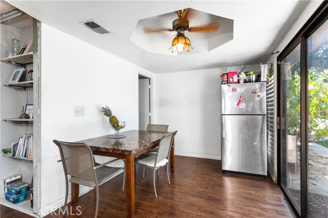 4421 N Sunflower Avenue, Covina CA: https://media.crmls.org/medias/c2a94e7f-8094-41e6-aed9-835622d54052.jpg