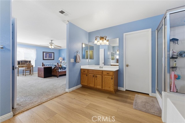 Detail Gallery Image 19 of 28 For 1542 Torbay Ct, Lancaster,  CA 93534 - 4 Beds | 2/1 Baths