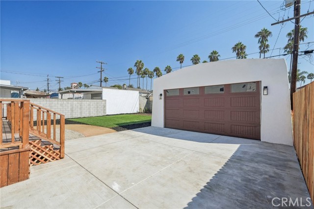 Detail Gallery Image 29 of 33 For 5512 S Rimpau Bld, Los Angeles,  CA 90043 - 3 Beds | 2 Baths