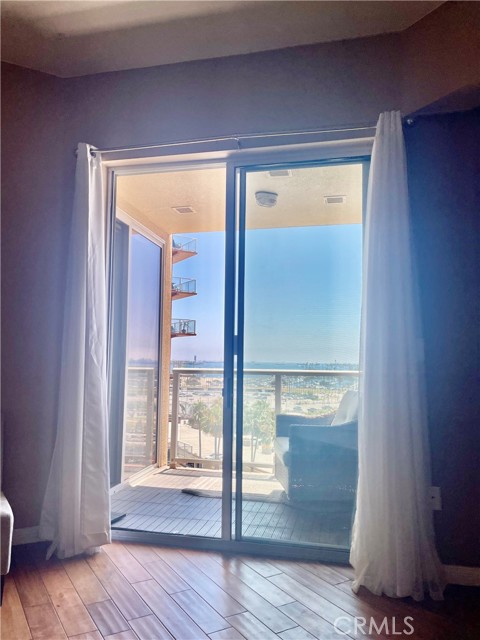 388 E Ocean Boulevard, Long Beach CA: https://media.crmls.org/medias/c2acdae7-87c2-4878-b018-7caa575ea258.jpg
