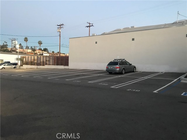 239 Oregon Street, El Segundo, California 90245, ,Commercial Lease,For Rent,239 Oregon Street,CRPW23200115