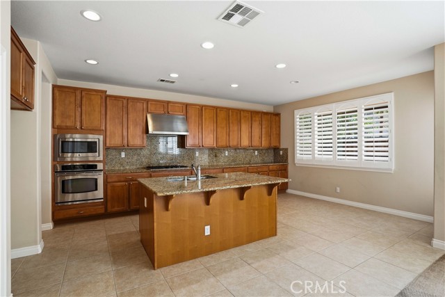 Image 26 of 63 For 24089 Golden Mist