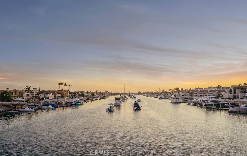 994 Bayside Cove #611