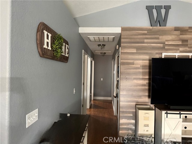 Detail Gallery Image 5 of 16 For 828 Valle Grande, Atwater,  CA 95301 - 3 Beds | 2 Baths