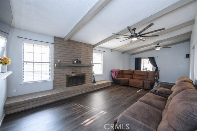 22630 Stagecoach Lane, Clovis CA: https://media.crmls.org/medias/c2af70a9-a28d-4ac7-975e-0f85b1567f5b.jpg