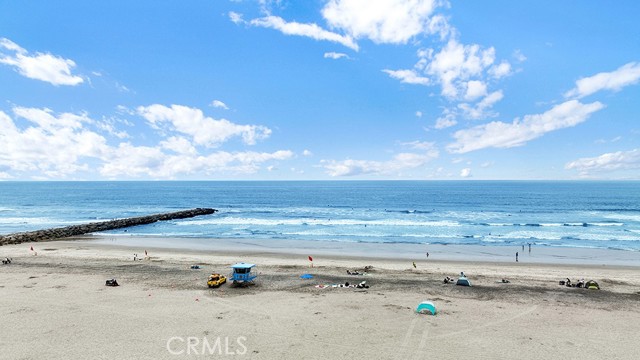 1202 N Pacific Street, Oceanside CA: https://media.crmls.org/medias/c2b0319c-5a0b-4480-b5ad-a29205540a17.jpg