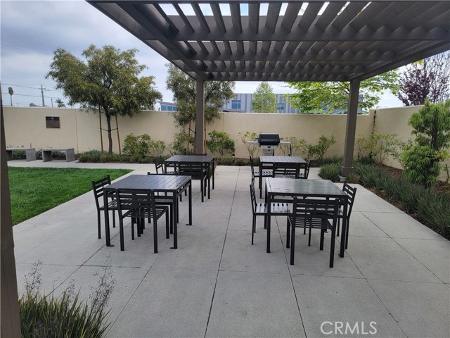 Detail Gallery Image 14 of 22 For 1940 N Bloom Dr, Compton,  CA 90222 - 3 Beds | 2/1 Baths