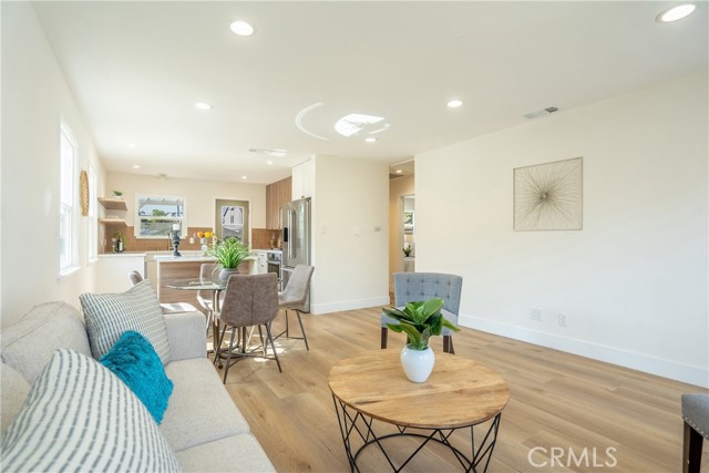 1906 Ruhland Avenue, Redondo Beach, California 90278, 3 Bedrooms Bedrooms, ,2 BathroomsBathrooms,Residential,Sold,Ruhland,PW22093192
