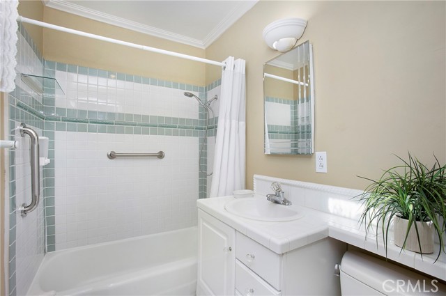 Detail Gallery Image 19 of 30 For 1096 Madison Place, Laguna Beach,  CA 92651 - 3 Beds | 3 Baths