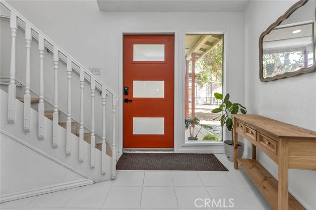 Detail Gallery Image 3 of 44 For 11101 Spanish Hills Dr, Corona,  CA 92883 - 3 Beds | 2 Baths