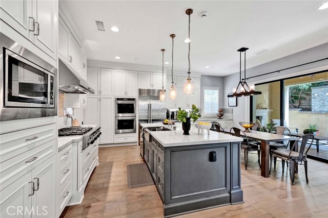 Detail Gallery Image 9 of 37 For 32 Lark, Lake Forest,  CA 92630 - 5 Beds | 4 Baths