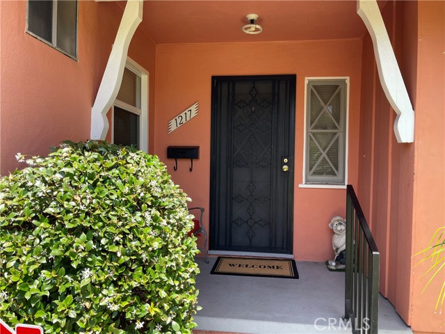 Detail Gallery Image 2 of 17 For 1217 W Barbara Ave, West Covina,  CA 91790 - 3 Beds | 2 Baths
