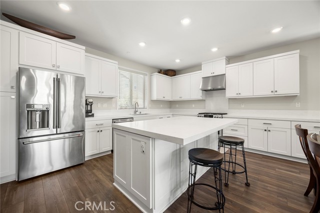 Detail Gallery Image 13 of 27 For 204 Keeper, Irvine,  CA 92618 - 4 Beds | 3/1 Baths