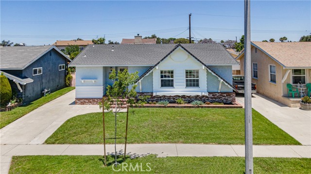 Image 3 for 11339 Gradwell St, Lakewood, CA 90715