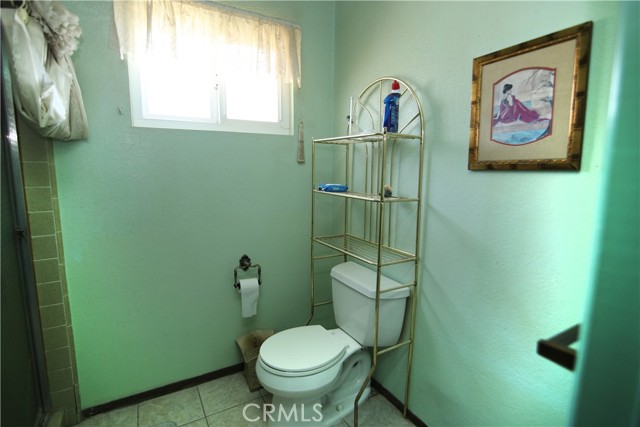 Detail Gallery Image 27 of 57 For 11211 Holmes Ave, Jurupa Valley,  CA 91752 - 4 Beds | 2/1 Baths