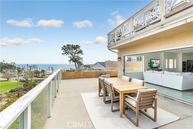 31032 Aliso Circle, Laguna Beach CA: https://media.crmls.org/medias/c2b2f342-50b7-4ceb-becc-f2ceda8852f2.jpg