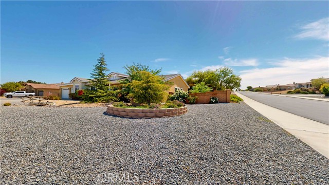 Detail Gallery Image 53 of 60 For 12305 Macintosh St, Apple Valley,  CA 92308 - 4 Beds | 2/1 Baths