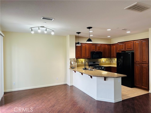 Detail Gallery Image 9 of 25 For 9442 Jack Rabbit Dr #108,  Rancho Cucamonga,  CA 91730 - 2 Beds | 3 Baths