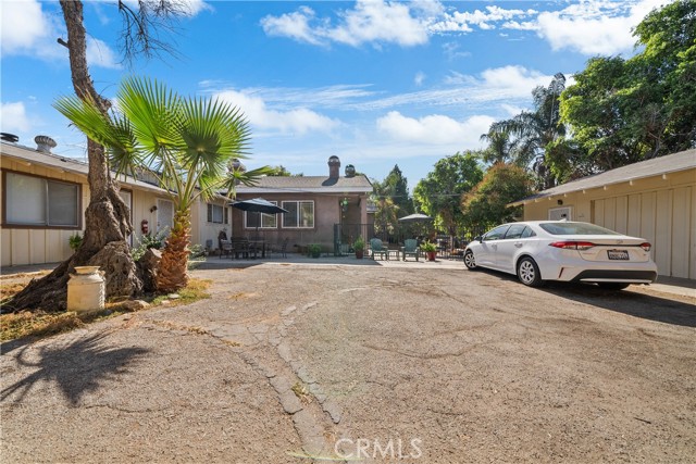 Detail Gallery Image 15 of 63 For 13701 Glenoaks Bld, –,  CA 91342 - 4 Beds | 3 Baths