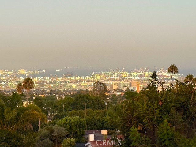 2165 W General Street, Rancho Palos Verdes CA: https://media.crmls.org/medias/c2b4a812-650a-4e03-b562-c684a9fb163a.jpg